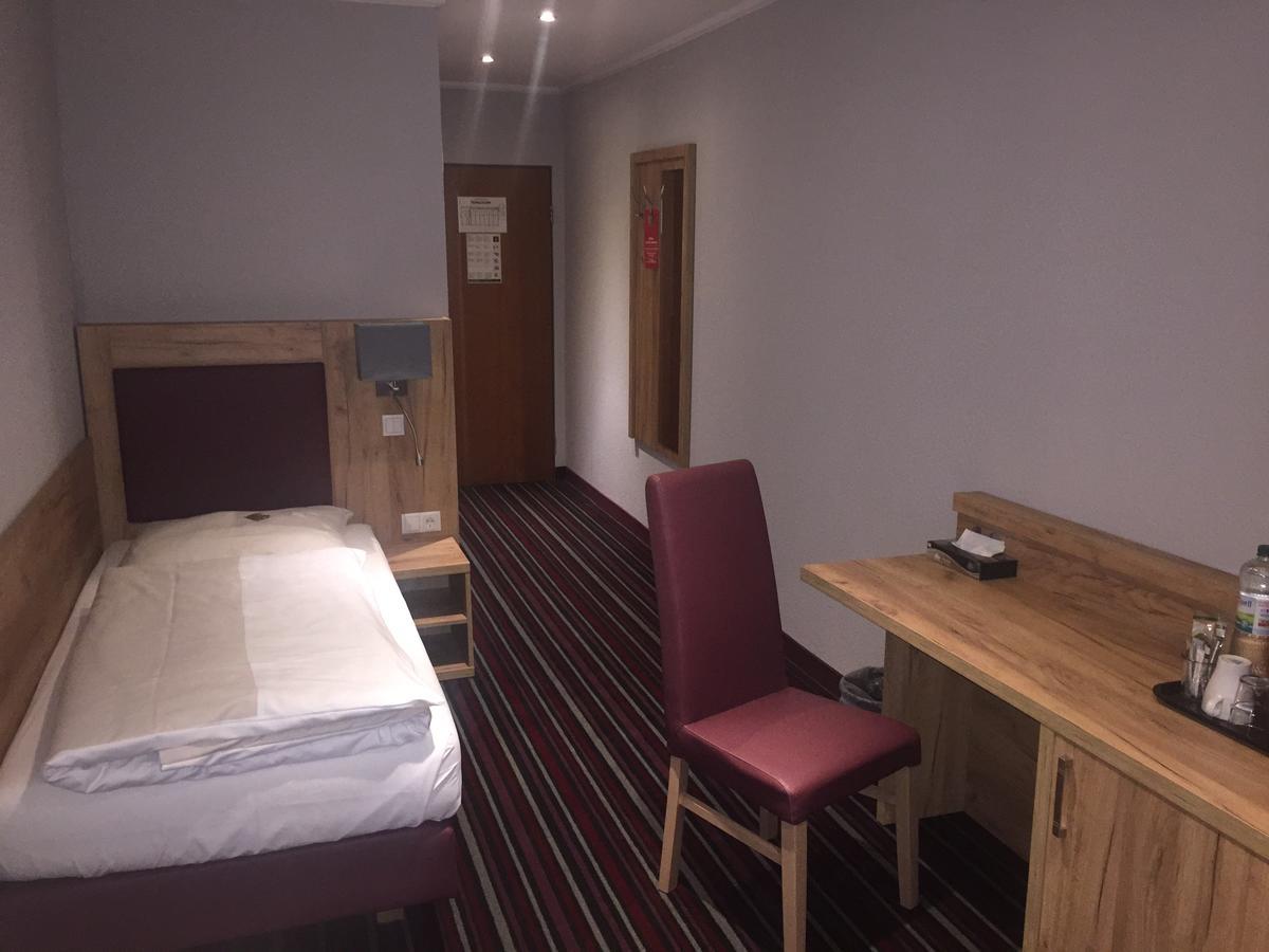 Hotel Suederelbe Hamburg Bagian luar foto